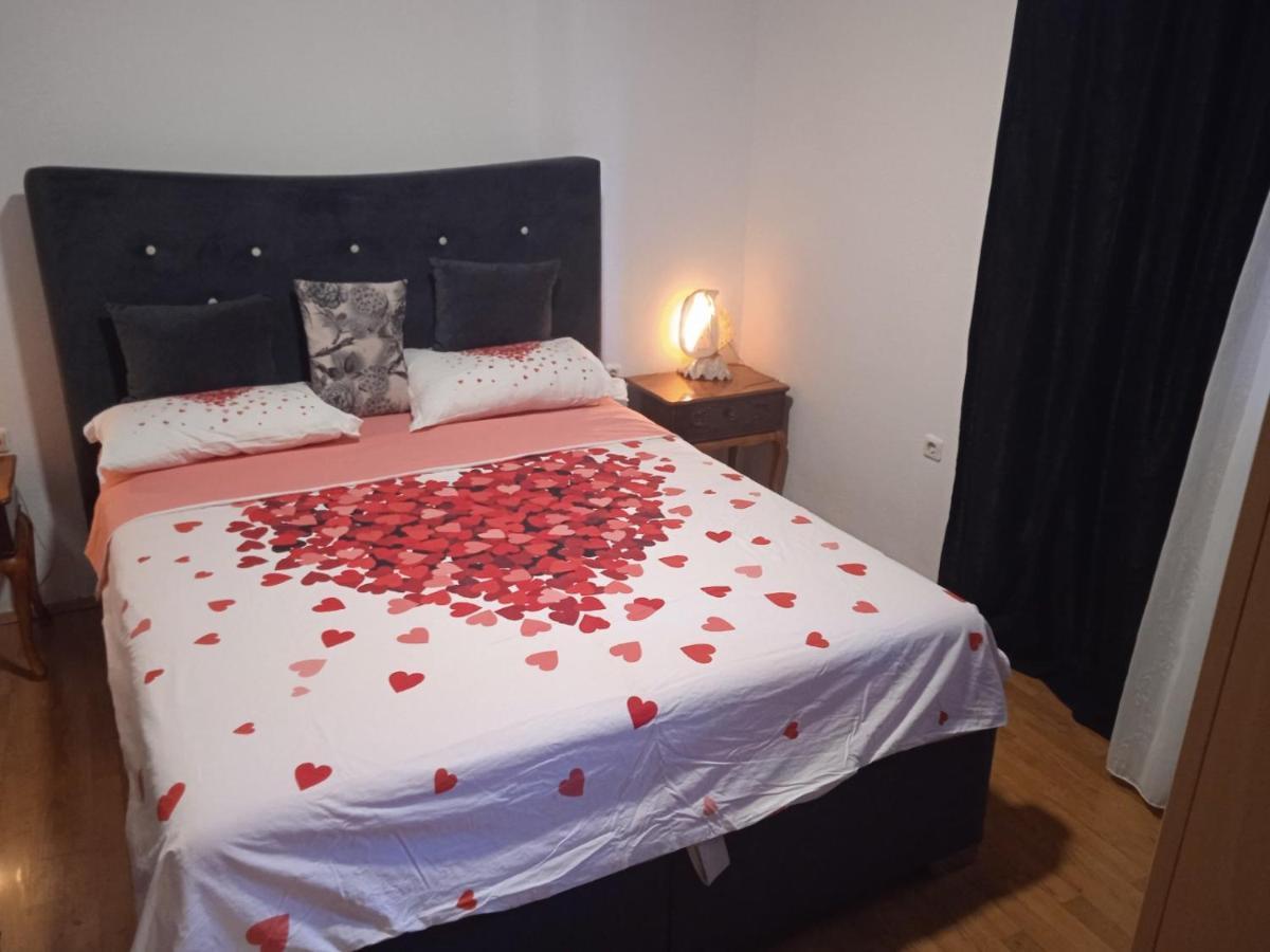 Apartman Lara