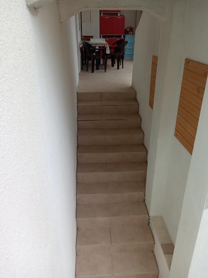 Apartman Lara * Budva